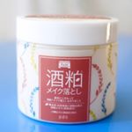 株式会社pdcの新商品、ワフードメイド「酒粕メイク落とし」を使ってみました。(170g 税抜1,200円)昔から酒粕を扱う杜氏（日本酒職人）の手は美しいと言われていることに着目。熊本県…のInstagram画像