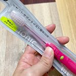 .イオン歯ブラシアイオニック❤️.イオン効果によって歯と歯垢の結びつきをゆるめてくれて、水だけでブラッシングしても歯垢がよく落ちるんだよー！歯周病予防にも最適✨.歯は一生ものだ…のInstagram画像