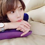 ･･もう11月も半ば❗早いなぁ～💦今日は大掃除前の#小掃除 をちょこっと。夜は年賀状も準備しなければ🏃💨💨 ･･#今日のメイク#ケサランパサラン のファンデ#ブ…のInstagram画像