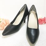 定番ポインテッドトゥ7.5cmヒールパンプス（低反発中敷き）1年中、幅広いシーンで大活躍する定番のポインテッドトゥパンプス。こちらは通販で有名なニッセンさんのアイテムです。 7.5cmのヒール…のInstagram画像