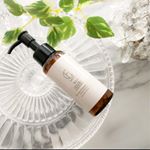 Hz ストレートリペアヘアオイル..Hzはハーズと読みます。「すべてのひとに、health&beautyを」そんな情熱(zeal)が託されたブランド名です。 Hzは、美しさへの無限…のInstagram画像