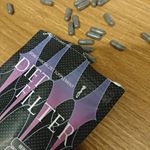 噂のチャコールダイエット⭐️食べられる炭で体内の毒素を吸収し、体の外に出す働きがあるとか…でも、ドリンクタイプだと黒いし、炭っぽいし、ちょっと抵抗が💦そんな時、DIET FILTERならハ…のInstagram画像