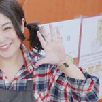 舞台　ババンババンバン。撮影オフショット。この日のメイクはケサランパサランのブライトヴェールとグロウアイカラーを使用。肌馴染みのよい細やかなラメで顔色をあかるくしてくれました。…のInstagram画像