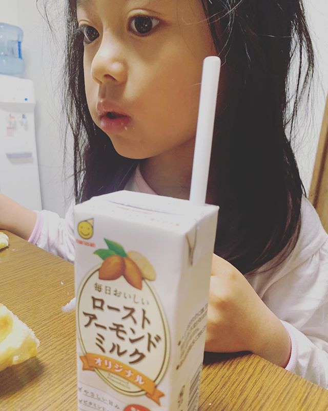 口コミ投稿：娘はん昨夜も頻繁に目がさめ今日も体調大不良なのでおやすみちゃん💦やっと今寝たーー…