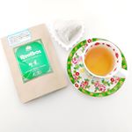 今日は、おうちで美味しいお茶でまったり♪ オーガニック 生葉（ナマハ）ルイボスティーオーガニック認証を取得した最高級グレードの茶葉を100％使用。 蒸気を使うことであえて発酵を止める、…のInstagram画像
