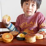 パン好きな息子もお気に入り❤️低糖質パンの1BREAD @1bread_tokyo をお試しさせていただきました✨冷凍で届くけど、レンジやオーブンで簡単に解凍できて美味しくいただけます😋…のInstagram画像