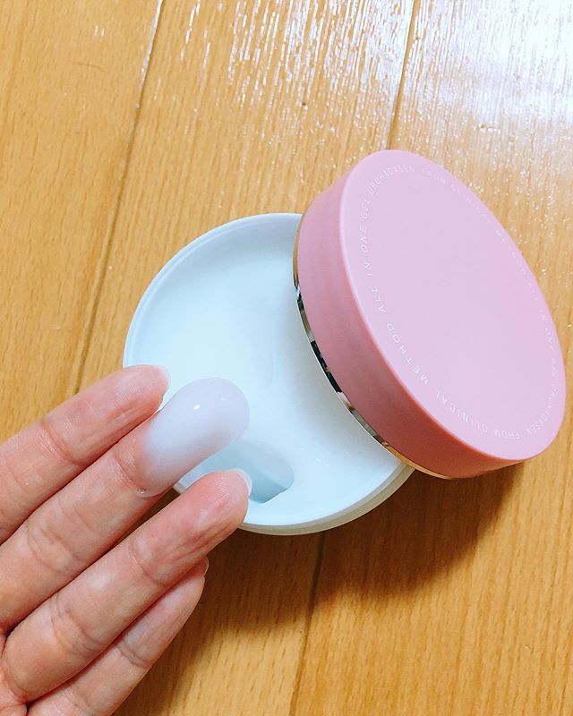 口コミ投稿：「うる肌箋」化粧水、美容液、乳液、クリームが一つになったというオールインワンジ…