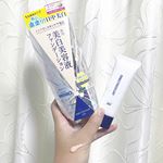 ..ダイレクトホワイトdeW美白ファンデーション💎.✔️洗顔後の肌に直接塗るだけ1本でベースメイクまで完了するBBリキッド！✔️美白有効成分：トラネキサム酸とＵＶケアで…のInstagram画像