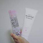 🌸.▷MY GEL BOTTLE さくら▷KJ STYLE フレグランス サクラノート.ジェルボトルのほうは髪の保湿にも使える❣️KJスタイルは脚専用マッサージジェルだよん！…のInstagram画像