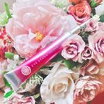 👀 年齢が出やすい目元ケア 👀﻿﻿﻿小さな時から常にニコニコしてるタイプだったので目元の小じわが昔からあるわたし😂﻿﻿年齢を重ねてくると、写真で見たときに﻿気になってきたの…のInstagram画像