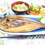 ・・私は最近和食を中心に・・・なるべくお魚を食べる様にしています🐠😋・・・今回はご縁があり・・・合食オンラインショップ リニューアル記念として・・・「鮭フレーク…のInstagram画像