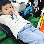 あけましておめでとうございます❗️正月太り解消に今日からトレーニング再開です。彼もお腹が気になるようです。#自重トレーニング #パーソナル#workout #ダイエット #…のInstagram画像