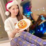 【#christmas 🎄】﻿﻿今更ですが先月のクリスマス🎅🏻﻿東京の自宅でお祝いしました🏡﻿﻿ケーキは可愛いバンビの絵柄😍﻿よく見るとクリスマス柄です🎂﻿﻿@niss…のInstagram画像