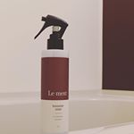 💇🏻‍♀️.▶︎ルメント ブースターミストトリートメントの前に髪に使用することでトリートメントの効果を最大限に引き出してくれる❣️寝癖直しにも使えるし、匂いもすごくいい💓.…のInstagram画像