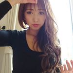 自宅でセルフエクステが簡単にできちゃう✨エクステエクスルっていうんだけど、毛束が7本あり、接着部分がマジックテープになっていて付けたい場所に簡単に付けられます✨簡単にイメチェンできてイ…のInstagram画像