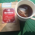 タイガールイボスティーが朝のお茶の定番になっています。ルイボスティーっていろんなメーカーからでていますが、タイガールイボスティーはオーガニック🥰しかも、1パックですごーーく濃くよく出ます☕…のInstagram画像