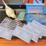 ルル&メル: ママがパソコンのお掃除をするぞ！🐥🐥😉💻RURU&MERU: La mamma pulisce il suo computer!RURU&MERU: Mom cleans her…のInstagram画像