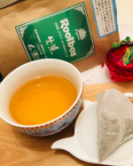 オーガニック認証を取得した最高級グレードの茶葉を100%使用してお茶の郷の静岡の技術をで遠赤焙煎の試作を何度も繰り返して作っています。生葉ルイボスティーは、蒸気を使って発酵を止めるという日本の…のInstagram画像