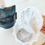 JUSO KURO SOAP を使ってみました。JUSO KURO SOAP100g 1200円（アットコスメ調べ） ﻿重曹、パパイン酵素、炭のトリプル洗浄成分でしっかり汚れが落ちるのに、洗い…のInstagram画像