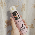待ってました😆🙌こんな商品！！肌に直接スプレーすると、膜ができて。。乾いたら🦶靴を履くと摩擦が軽減されました😆🙌 絆創膏じゃ、パンプス+ストッキングのとき、見え見えで恥ずかしいなって思って…のInstagram画像