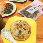 “熟成黒にんにく「黒青森」”でチャーハンを作りました。美味しかった！😋.“熟成黒にんにく「黒青森」”は、青森県産の高品位にんにく「福地ホワイト六片種」をじっくりと熟成させ、豊富な栄養成分が沢山含ま…のInstagram画像