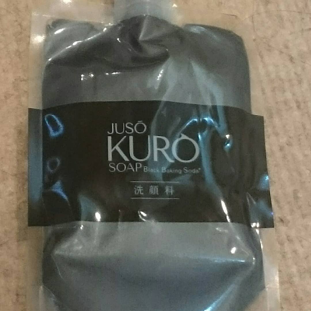 口コミ投稿：JUSO KURO SOAP［重曹洗顔］を使ってみました😊💕.. 重曹、パパイン酵素、炭の洗浄成分…