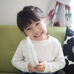 【NEWコントロールジェルME】をお試ししました🌸保湿・抗酸化成分もたっぷり配合されている「ムダ毛ケア」と「保湿ケア」が一緒になったジェル💡優しい成分で作られているなので、なんと子供とも一緒にケ…のInstagram画像