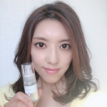 WhiteRush美白TA美容液☆.2020/2/18発売！トラネキサム酸配合の美容液✨□美白成分たっぷり配合□肌のバリア＆保護□エイジングケア.30ml／¥1,8…のInstagram画像