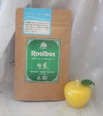 蒸気を使うことであえて発酵を止める、日本の緑茶のような製法でつくられた特別なオーガニック 生葉（ナマハ）ルイボスティー💖.ルイボスティーの中でも、オーガニック認証を取得した最高級グレー…のInstagram画像
