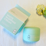 WHITE WHIPPING CREAM ミントグリーン（ウユクリーム）赤みを補正するミントグリーンのトーンアップウユクリーム。さらにCICAクリームとしてもご使用いただけます。塗…のInstagram画像
