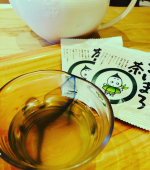 宇治田原場製茶情様よりこいまろ茶♡濃いのにまろやか(๑′ڡ‵๑)۶・・急須にいれたお茶はホント美味カテキンの健康効果は抗ウィルス作用もあるので飲む機会を増やしてます。特に夜飲ん…のInstagram画像