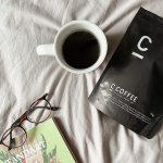 ☕️𝘰𝘶𝘤𝘩𝘪﻿﻿﻿お家カフェする機会増えて﻿コーヒーの消費量もめっちゃ増えてる中、﻿新しいコーヒーが仲間入り💗﻿﻿@c_coffee_official のチャコールコ…のInstagram画像