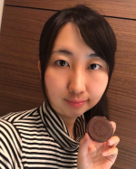 ♡PR昨日は家から出なかったですが、u0040miccosmo 様の『ハリーハリー　大人のリップバーム』を使ってナチュラルメイクで気分上げてました✨ほんのりピンクに色付くので、ナチュラルメイク…のInstagram画像