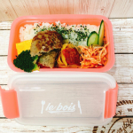 2020年５月2日今日のお昼ごはんふりかけごはん🍚　玉子焼きハンバーグ　ミートスパゲティ🍝ブロッコリー🥦　人参🥕とツナのマヨ和えです。今日は、小森樹脂様からモニターで頂いた…のInstagram画像