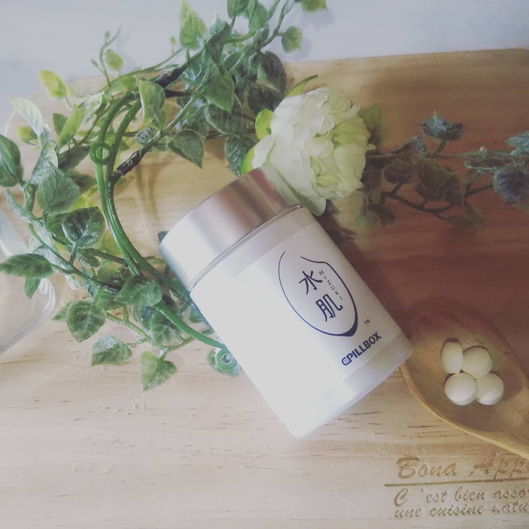 口コミ投稿：【内側からうるるん★水肌】セラミドご存知ですか？よく化粧品に入ってたりします。あ…