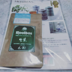 生葉（ナマハ）ルイボスティーを飲んでみました。 こちらの商品は、、オーガニック認証を取得した最高級グレードの茶葉を100%使用しているルイボスティーです。遠赤焙煎で香りを高めたルイボスティ…のInstagram画像