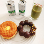 ���緑でサラナ毎日続けています✨���私より子どもが気に入って�毎朝起きたら飲むのが�日課になっています🥺💕��(写真、パジャマで失礼します😂)��早く飲みたいのに〜！と�…のInstagram画像