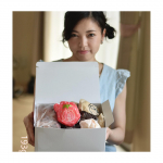 八天堂の「プレミアムフローズンくりーむパン お楽しみBOX」が届きました〜!(o^^o) 内容はプレミアムフローズンカスタード×2プレミアムフローズンあまおう苺×3フ…のInstagram画像