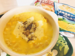 ＊ おうちごはん.#コンポタリゾットSSKの冷製スープを頂いたので💗簡単リゾットにアレンジ🍽残りご飯とスープを混ぜて、コーンとチーズを加えてチン♫熱々とろ〜りで美味しい〜🙌…のInstagram画像