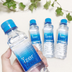 常温でも美味しい超軟水♪ 【アイザーピュアウォーター角ボトル250ml】不純物を限りなく取り除いた99%純水で 安全安心なROウォーター。硬度も2mg/Lと超軟水で日本人の…のInstagram画像