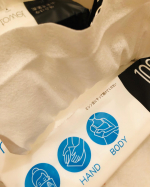 サプリメントでおなじみの医食同源ドットコムさんからなんととっても便利な使い捨て nonpaper towel(薄手タイプ)が出ました。よく飲食店やクリニックなどのお手洗いに置いてある使い捨てテ…のInstagram画像