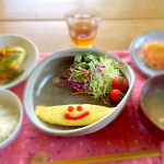 夏といえば野菜が美味しい季節ですね🎶暑くなり、夏バテも気になる今日この頃。写真は某ゲストハウスの、自家製野菜で作った美味しい朝ごはん。行く度に元気をもらえ、帰宅してから美味しい野菜を使ったご飯を作るよ…のInstagram画像