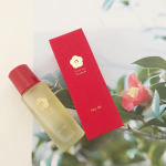 五島の椿から抽出した自然由来オイル 【五島の椿 椿酵母オイル（フェイス）】 10mL 2,090円(税込) 伸びの良い1滴で、潤いに満ちたつややかな椿肌に。 五島産椿100%の椿オイルに独自成…のInstagram画像