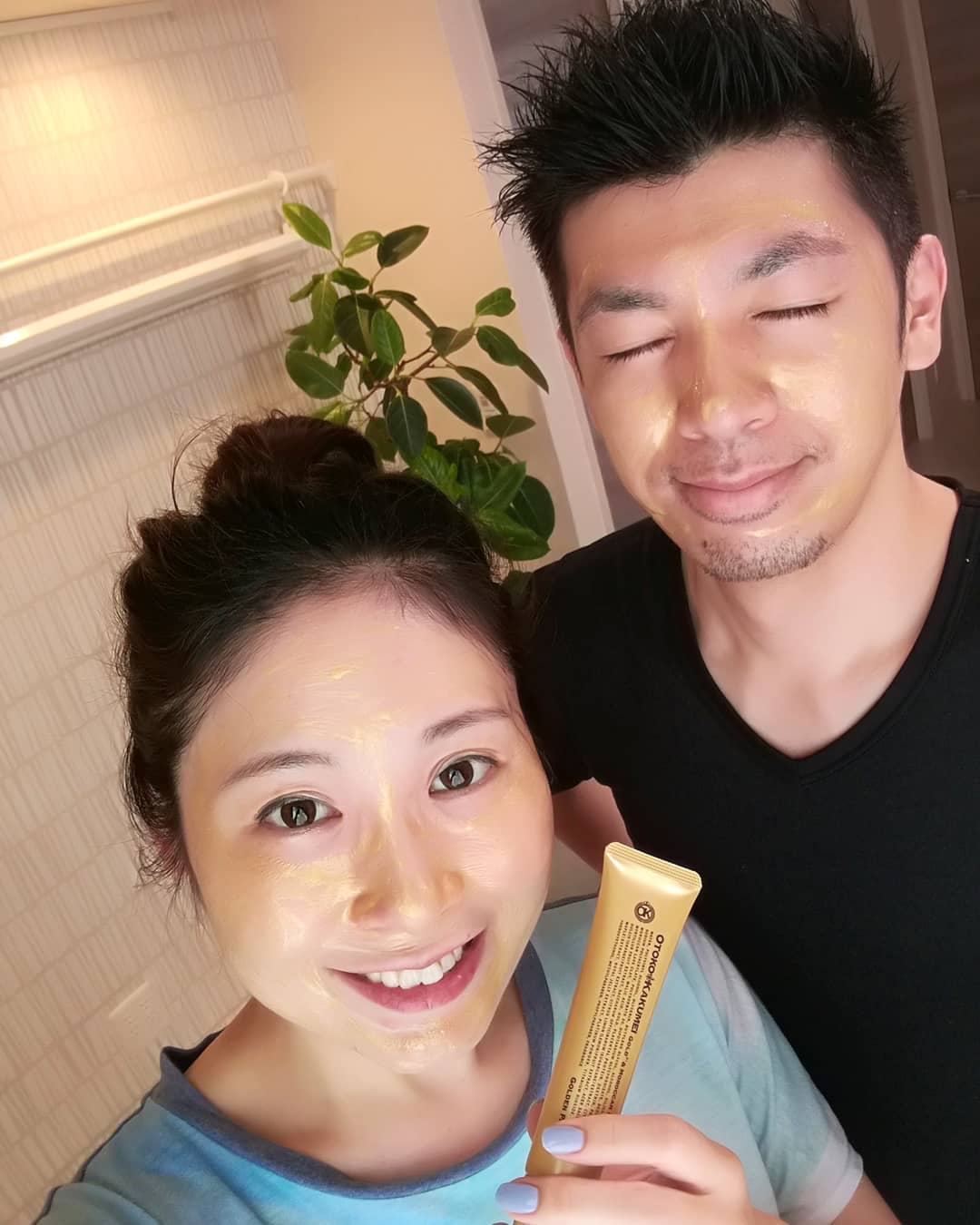 口コミ投稿：毛穴洗顔パックの「 OK GOLDEN PACK 」を主人と使ってみたよ！！⠀⠀⠀主人には、私が塗…
