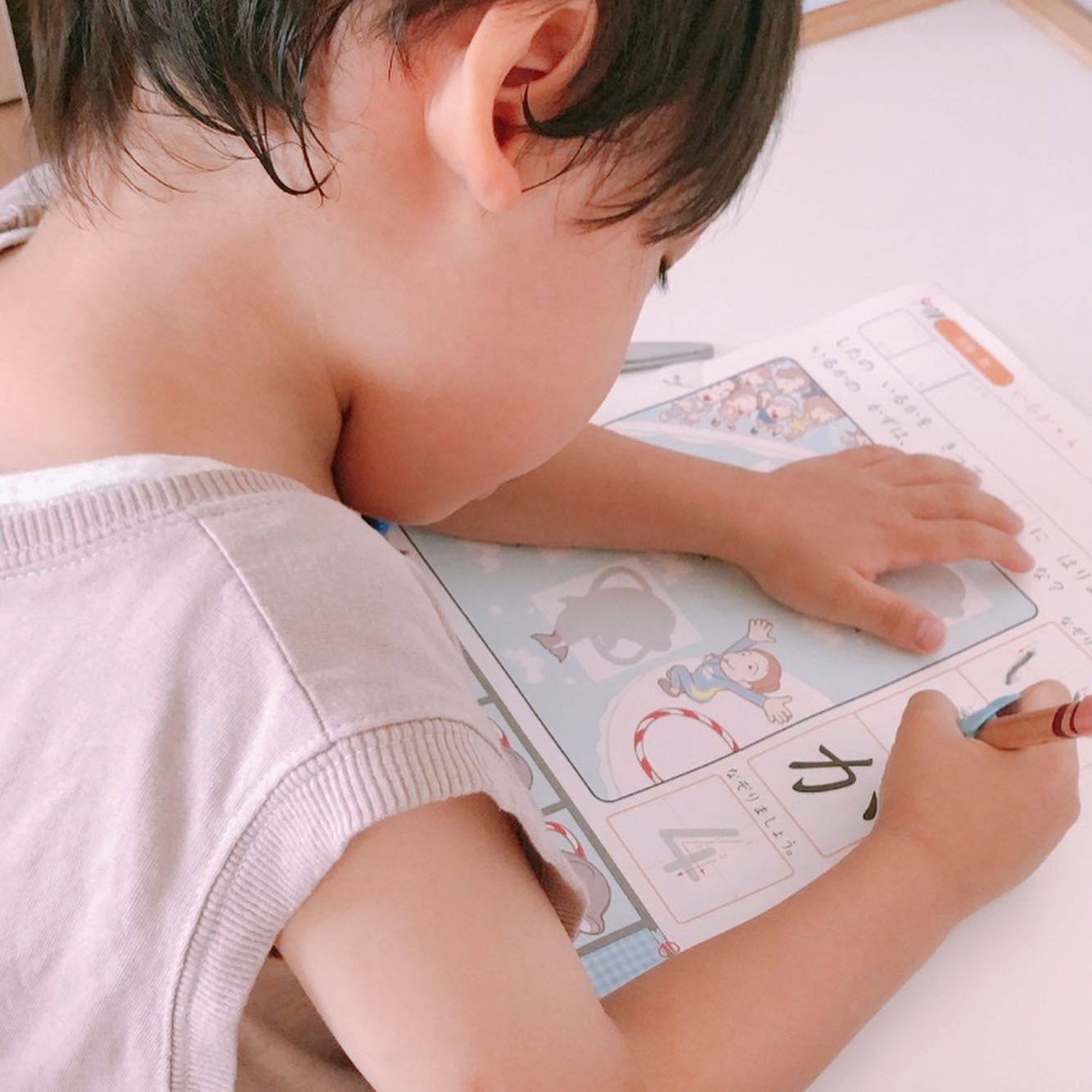 口コミ投稿：.4歳児のスポンジ脳はとどまることを知らない🧐.読んだり、書いたり、覚えたり、作り…