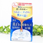 pdcからピュアナチュラル オイルジェルホワイトが届きました♥.美白有効成分プラセンタエキスや植物性オイルなどを配合した美白オールインワンジェルです(*^^*).ジェルは乳白色でもった…のInstagram画像