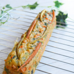 *朝ごはんやお昼ごはんおやつに最適なレシピ♡スープのアレンジレシピということでリトルくんと一緒にケーク・サレ作りました♡コーンスープを1袋はいっているから野菜たっぷ…のInstagram画像