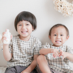 .﻿﻿ママと一緒に使える抗菌アルコール♡﻿﻿﻿@mianina.jp さまの新商品﻿【mia nina クリアハンドジェル】は﻿パッケージもおしゃれで﻿持ち運びにちょう…のInstagram画像