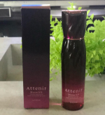 #attenir @attenir_official #ドレスリフトローション..40代からの肌に〜と言うエイジングケアコスメブランド.美容液のようなトロミあるテクスチ…のInstagram画像