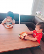 八天堂のとろける食パン🍞レンジでチンでふわふわのとろけるお味❤️ バターのしっとり感でトースターでちんするとクロワッサンみたいにサクサクホロホロの仕上がり❤️あんこ乗っけるともっと美し〜❤…のInstagram画像